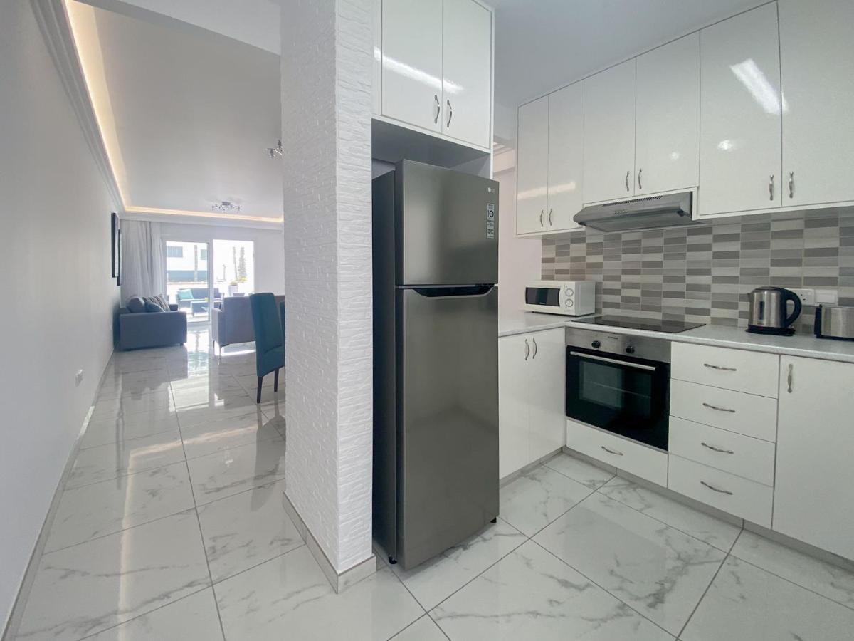 Phaedrus Living: Luxury Flat Semeli Apartment Paphos Exterior photo