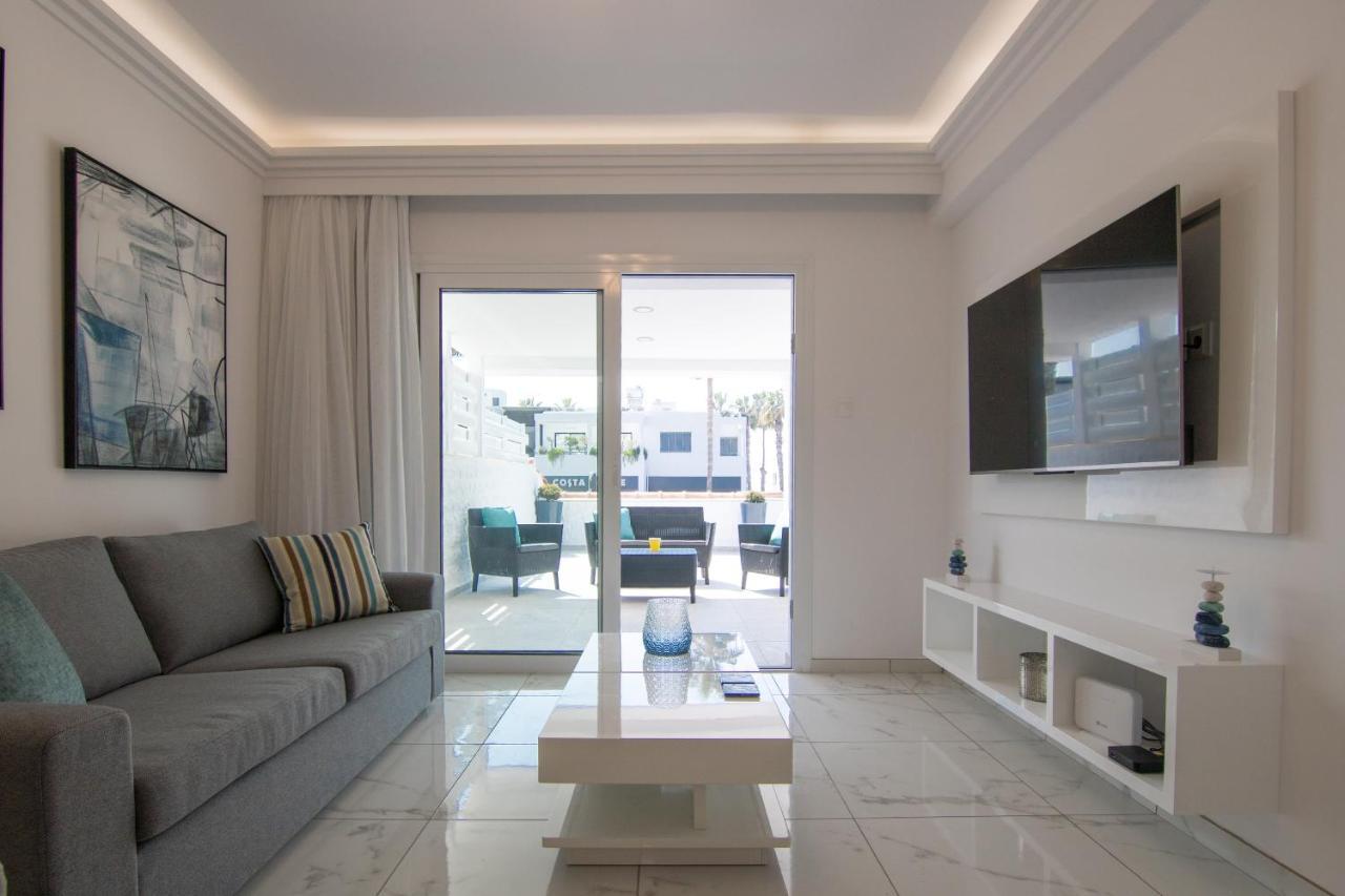 Phaedrus Living: Luxury Flat Semeli Apartment Paphos Exterior photo